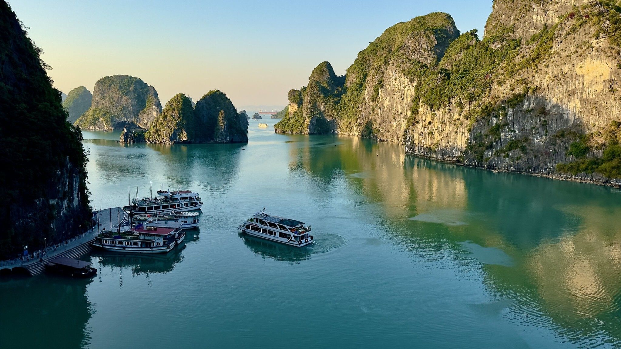 Ha Long bay