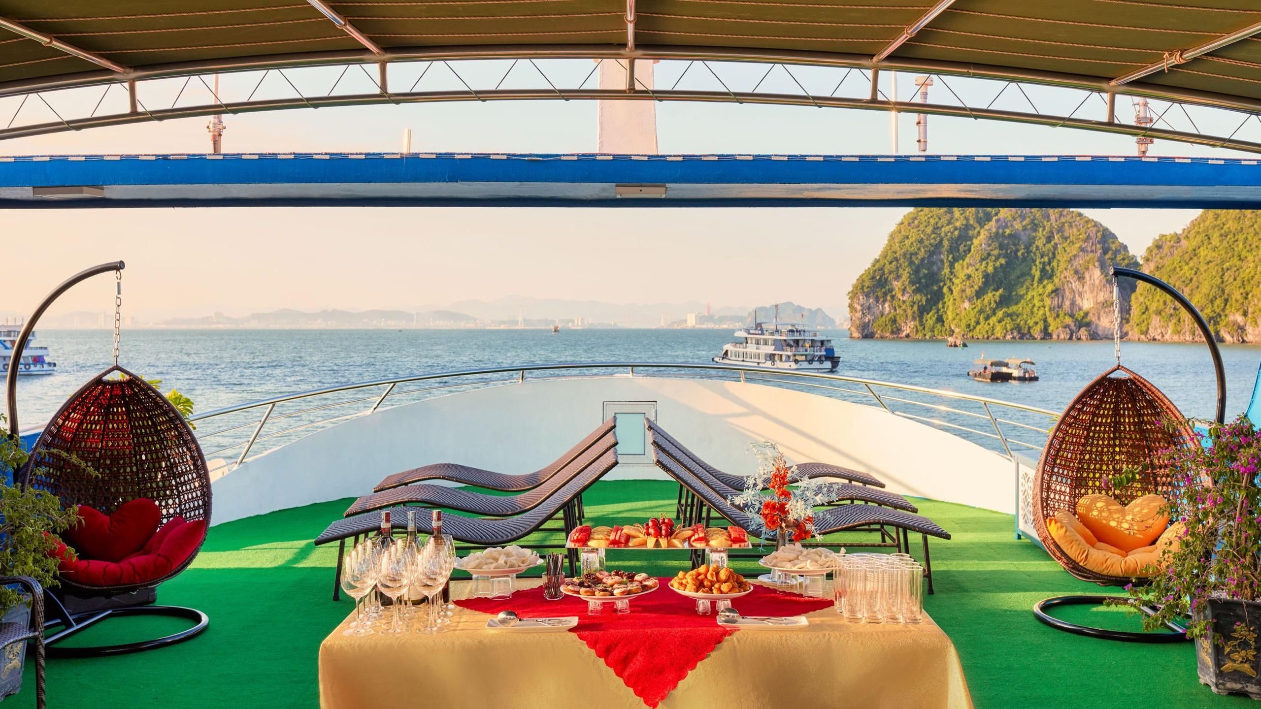 Cozy Bay Premium Cruise Day tour in Halong Bay, Vietnam