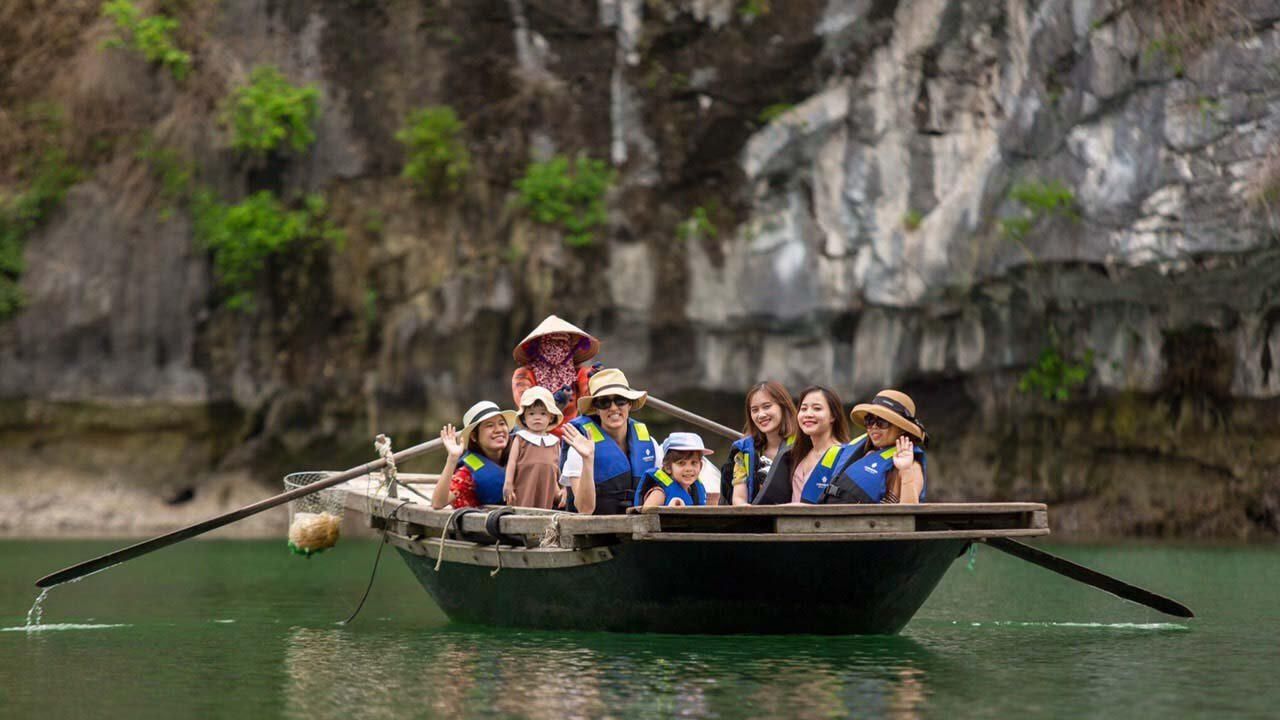 Genesis Cruise Halong Bay