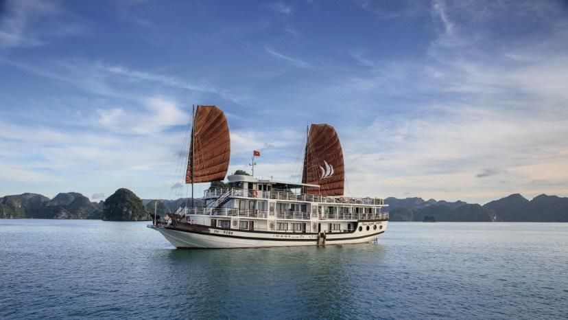 Le Journey Halong Bay Cruise 4 star