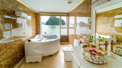 AQUAMARINE cruise Halong Bay Family Suite Cabin