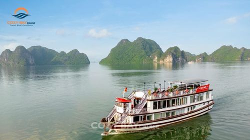 Cozy Bay Boutique Cruise Halong Bay in Vietnam