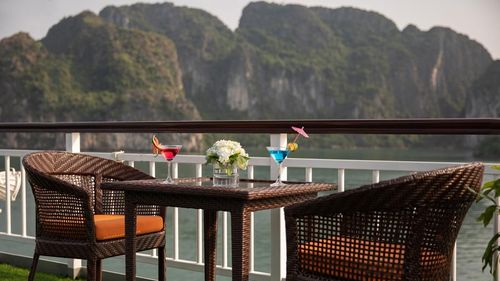 Dora Cruise Halong