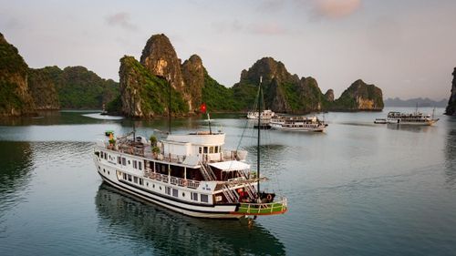 Garden Bay Cruise - Halong Bay - Vietnam